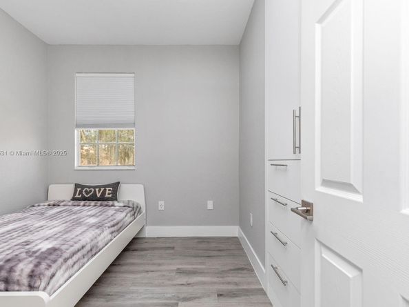 13216 SW 44th St 11204, Miramar FL 33027