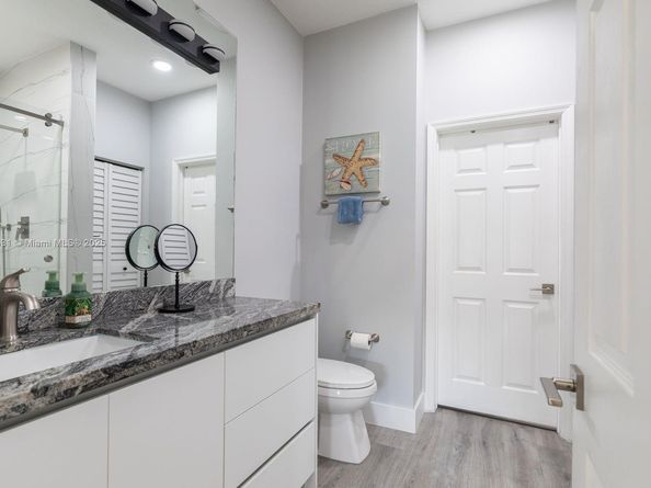 13216 SW 44th St 11204, Miramar FL 33027