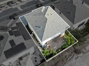 275 NW 13th Pl, Florida City FL 33034