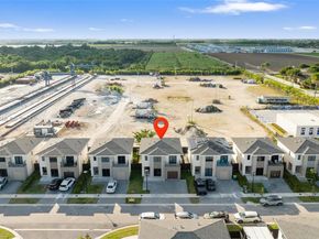 275 NW 13th Pl, Florida City FL 33034