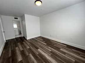655 SW 111th Way 308, Pembroke Pines FL 33025