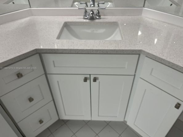 655 SW 111th Way 308, Pembroke Pines FL 33025