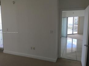 1750 N Bayshore Dr 3801, Miami FL 33132