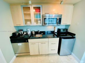 2670 E Sunrise Blvd 1402, Fort Lauderdale FL 33304