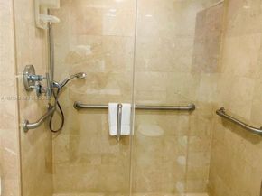 2670 E Sunrise Blvd 1402, Fort Lauderdale FL 33304