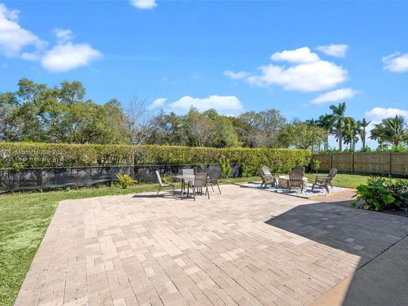 1222 Stardust Way, Royal Palm Beach FL 33411