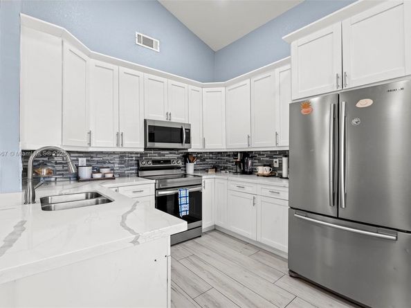 1222 Stardust Way, Royal Palm Beach FL 33411