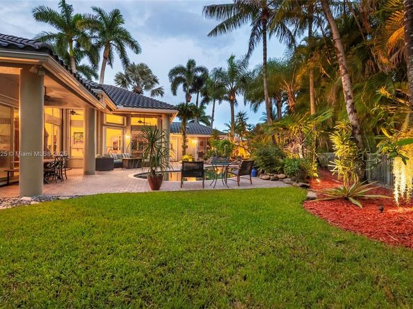 1100 SW 156th Ave, Pembroke Pines FL 33027