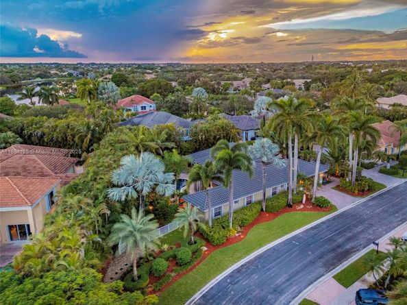 1100 SW 156th Ave, Pembroke Pines FL 33027