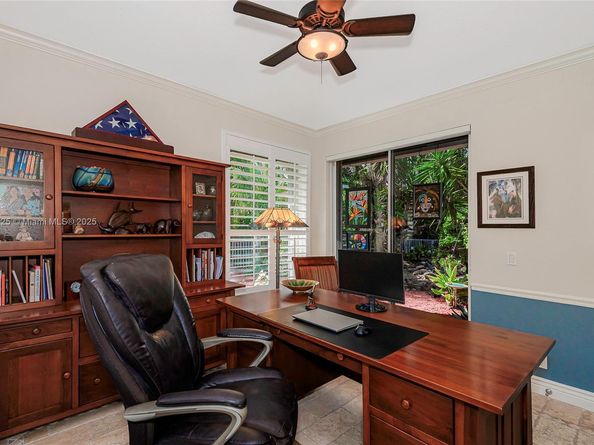 1100 SW 156th Ave, Pembroke Pines FL 33027