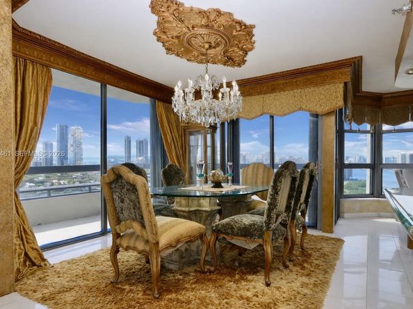 3530 Mystic Pointe Dr 2915, Aventura FL 33180