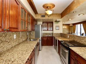 3530 Mystic Pointe Dr 2915, Aventura FL 33180
