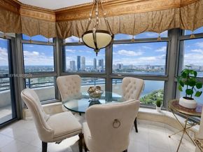 3530 Mystic Pointe Dr 2915, Aventura FL 33180