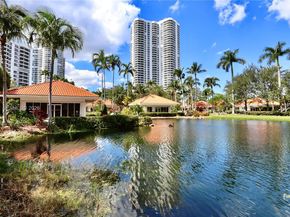 3530 Mystic Pointe Dr 2915, Aventura FL 33180