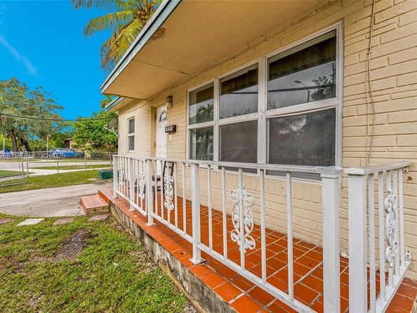 101 NE 63rd St, Miami FL 33138