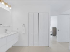 3701 N Country Club Dr 1805, Aventura FL 33180