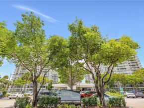 3701 N Country Club Dr 1805, Aventura FL 33180