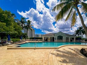 21050 Point Pl 401, Aventura FL 33180