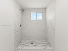 19320 NW 37th Ave, Miami Gardens FL 33056