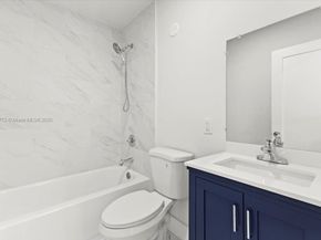 19320 NW 37th Ave, Miami Gardens FL 33056