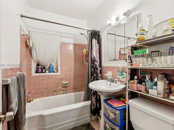 16440 NW 23rd Ct, Miami Gardens FL 33054