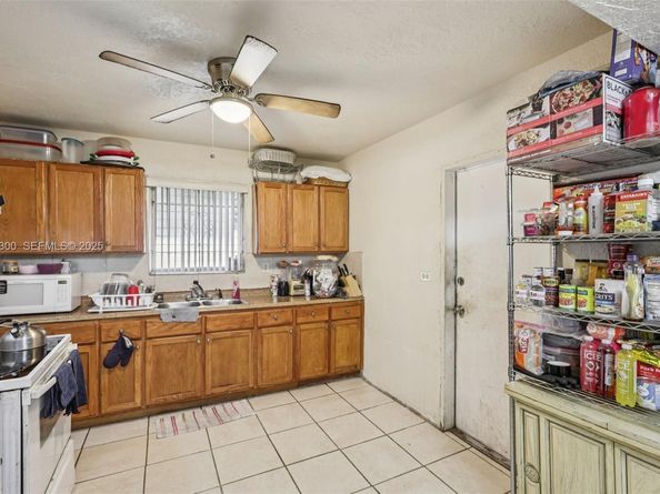 16440 NW 23rd Ct, Miami Gardens FL 33054