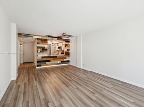 101 Royal Park Dr 1D, Oakland Park FL 33309