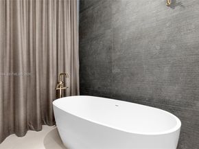 13190 Biscayne Bay Ter, North Miami FL 33181