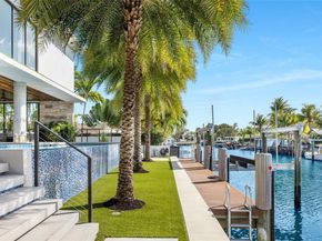 13190 Biscayne Bay Ter, North Miami FL 33181