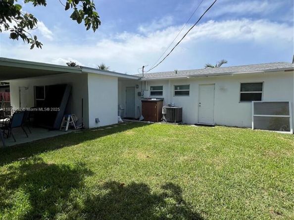 6120 SW 15th Ct, North Lauderdale FL 33068