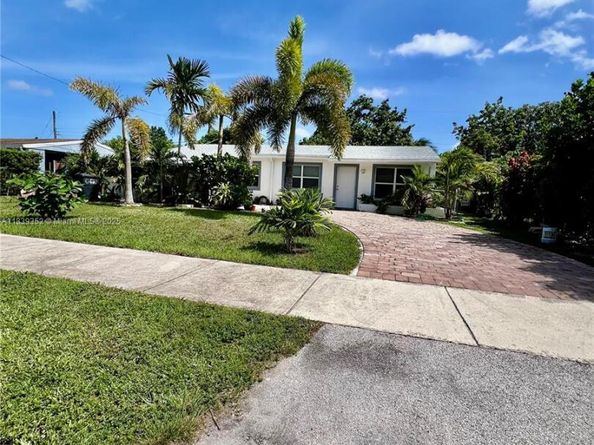 6120 SW 15th Ct, North Lauderdale FL 33068