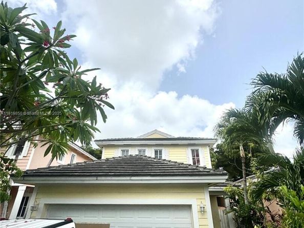 373 NE 35th Ave, Homestead FL 33033