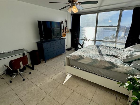 900 Bay Dr 727725, Miami Beach FL 33141