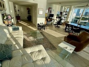 900 Bay Dr 727725, Miami Beach FL 33141