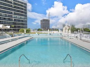 900 Bay Dr 727725, Miami Beach FL 33141