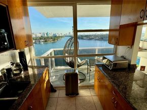 900 Bay Dr 727725, Miami Beach FL 33141