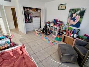 900 Bay Dr 727725, Miami Beach FL 33141
