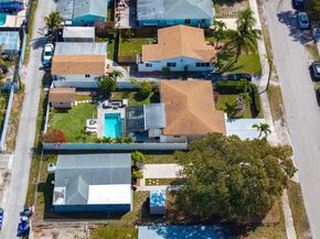 1935 Arthur St, Hollywood FL 33020