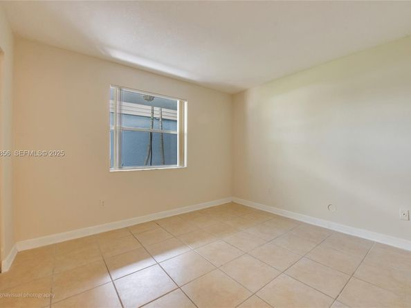 4600 SW 67th Ave 125, Miami FL 33155