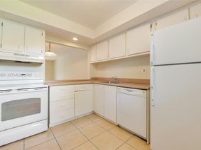 4600 SW 67th Ave 125, Miami FL 33155