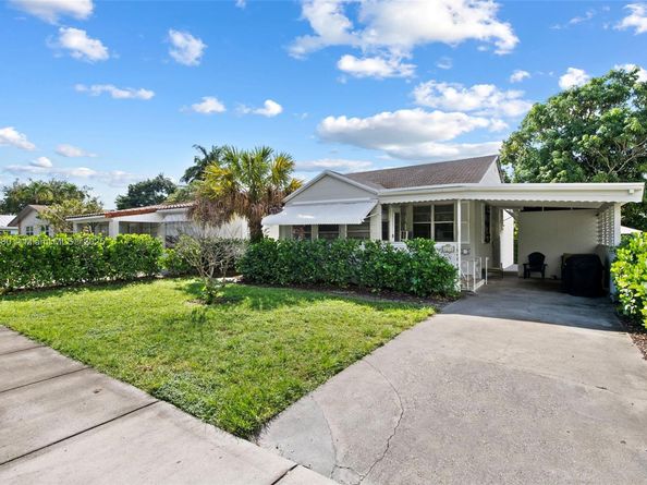 2230 Cleveland St, Hollywood FL 33020