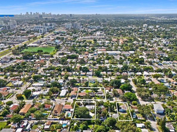 2230 Cleveland St, Hollywood FL 33020