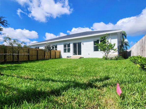 1214 NW 4th Ave, Fort Lauderdale FL 33311