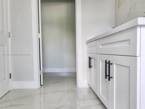 1214 NW 4th Ave, Fort Lauderdale FL 33311