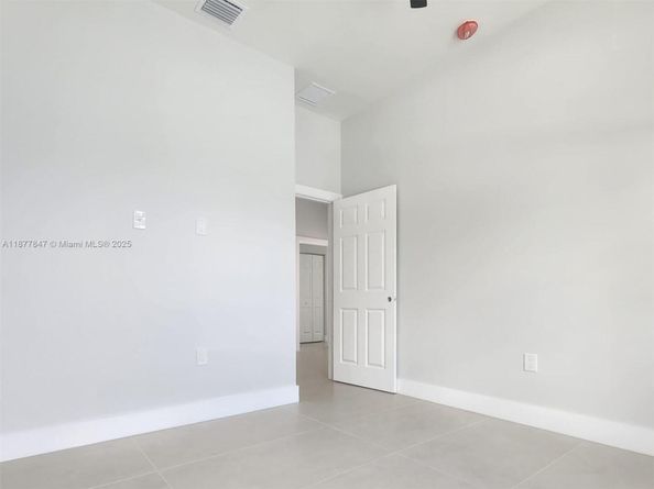 1214 NW 4th Ave, Fort Lauderdale FL 33311