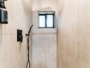 187 NW 53rd St, Miami FL 33127