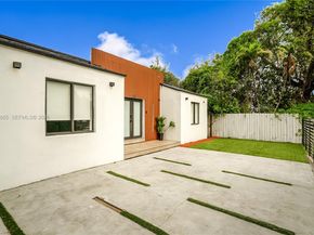 187 NW 53rd St, Miami FL 33127