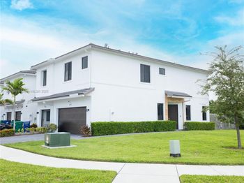 10807 SW 232nd Ter