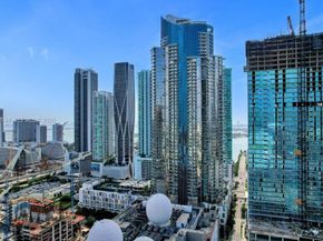 851 NE 1st Ave 4405, Miami FL 33132
