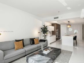 851 NE 1st Ave 4405, Miami FL 33132